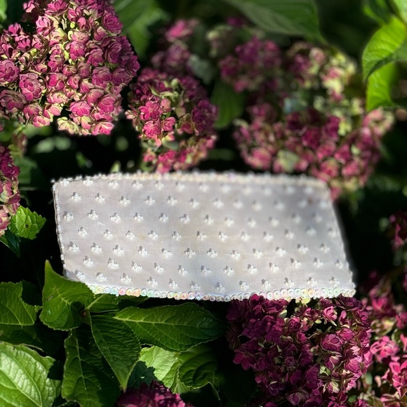 Vintage silk and Italian beads. Envelope clutch - Picture 7 of 11